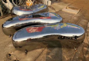 西安坐凳雕塑，小區園林雕塑，不銹鋼鏡面效果