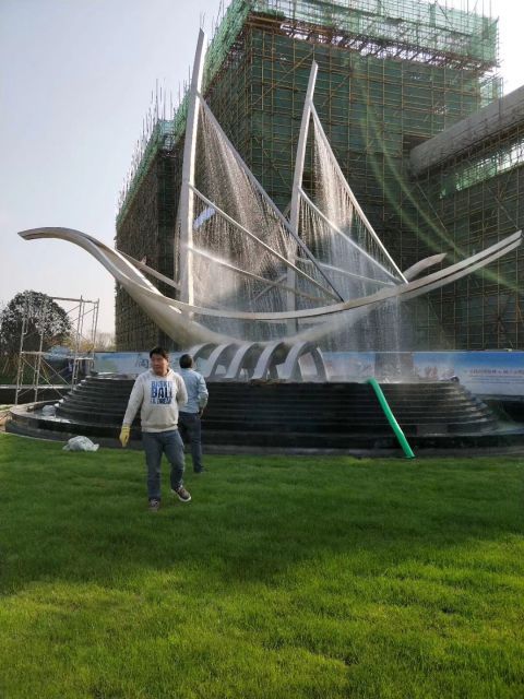 幾何船噴泉雕塑 (1)